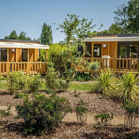 Le Domaine De Mesqueau Campingplatz Plougasnou