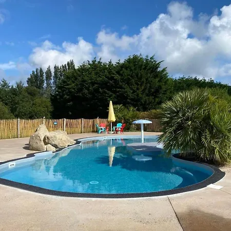 Le Domaine De Mesqueau Campingplatz