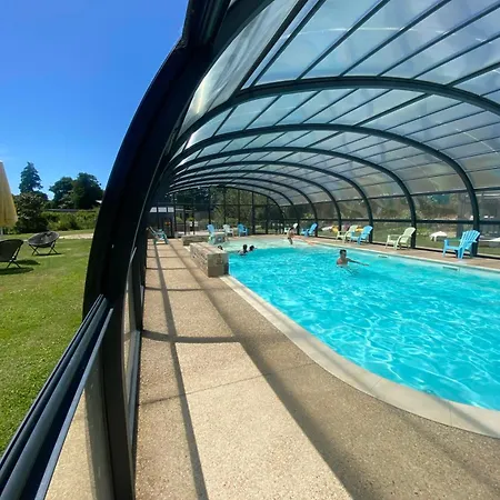 Кемпинг Le Domaine De Mesqueau