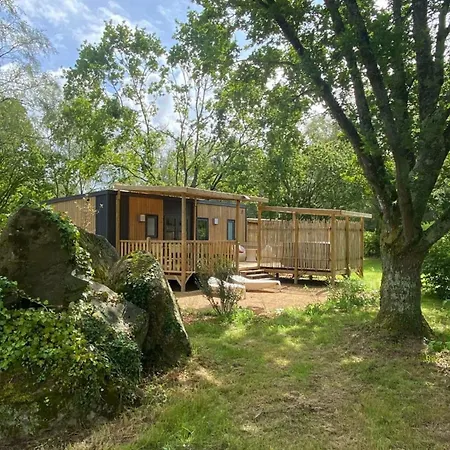 Le Domaine De Mesqueau 4* Плугану