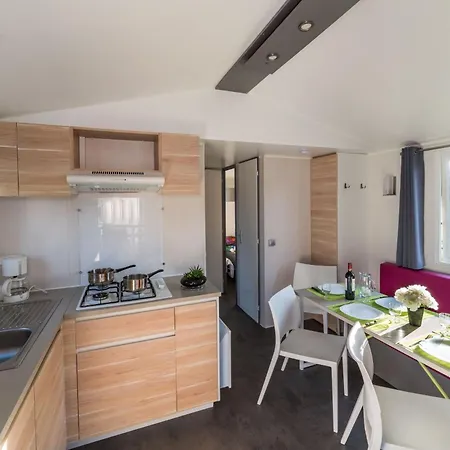 Le Domaine De Mesqueau Campingplatz